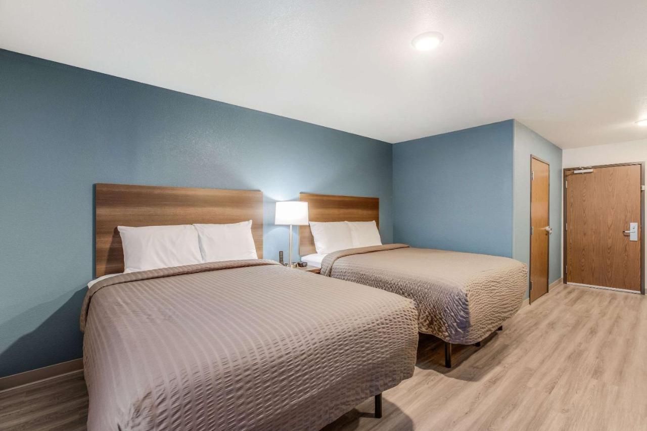Woodspring Suites Detroit Farmington Hills Exterior photo