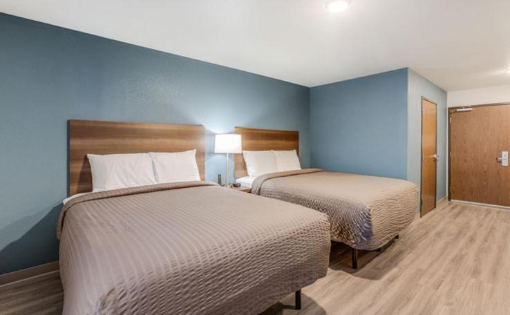 Woodspring Suites Detroit Farmington Hills Exterior photo